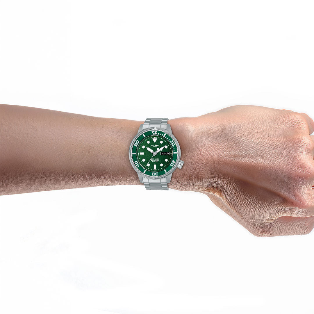 variant:Green