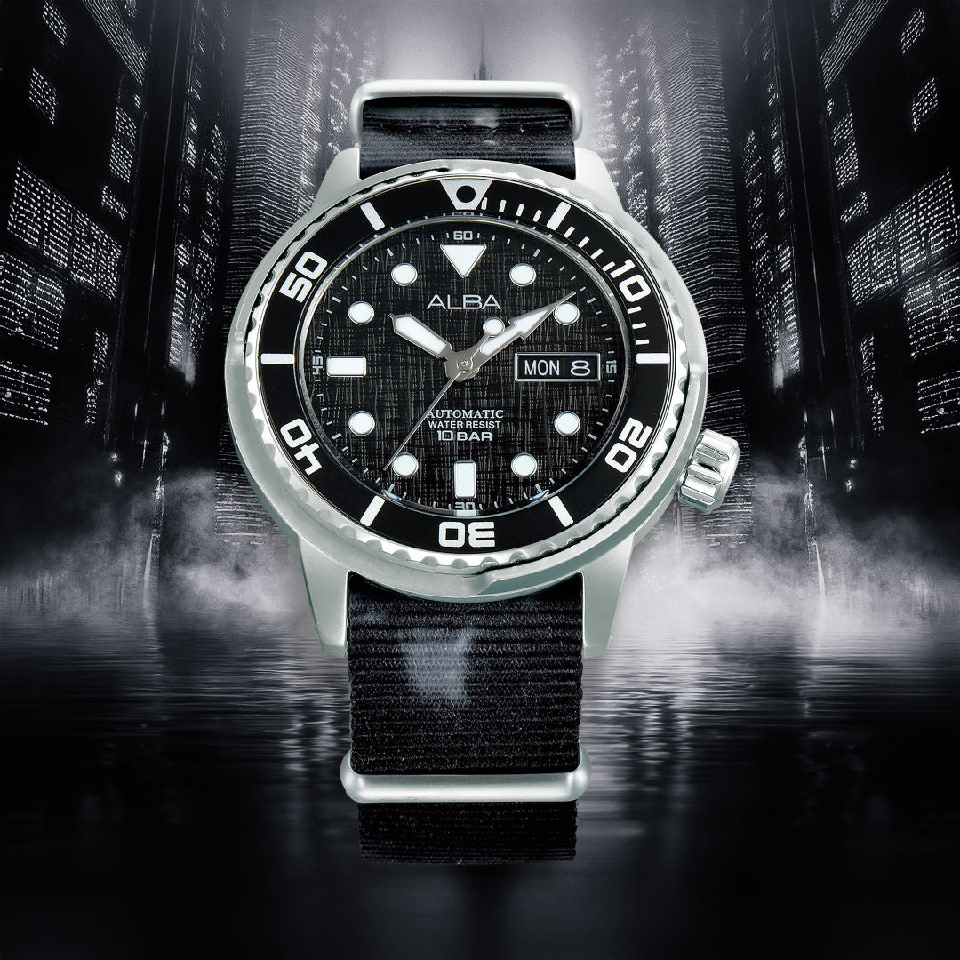 variant:Black
