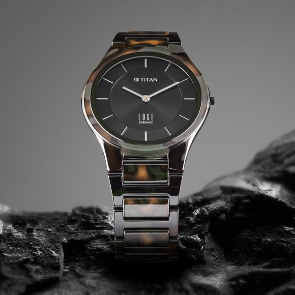Titan Edge Ceramic Camo Quartz Analog Green Dial Green Ceramic Strap Watch For Men